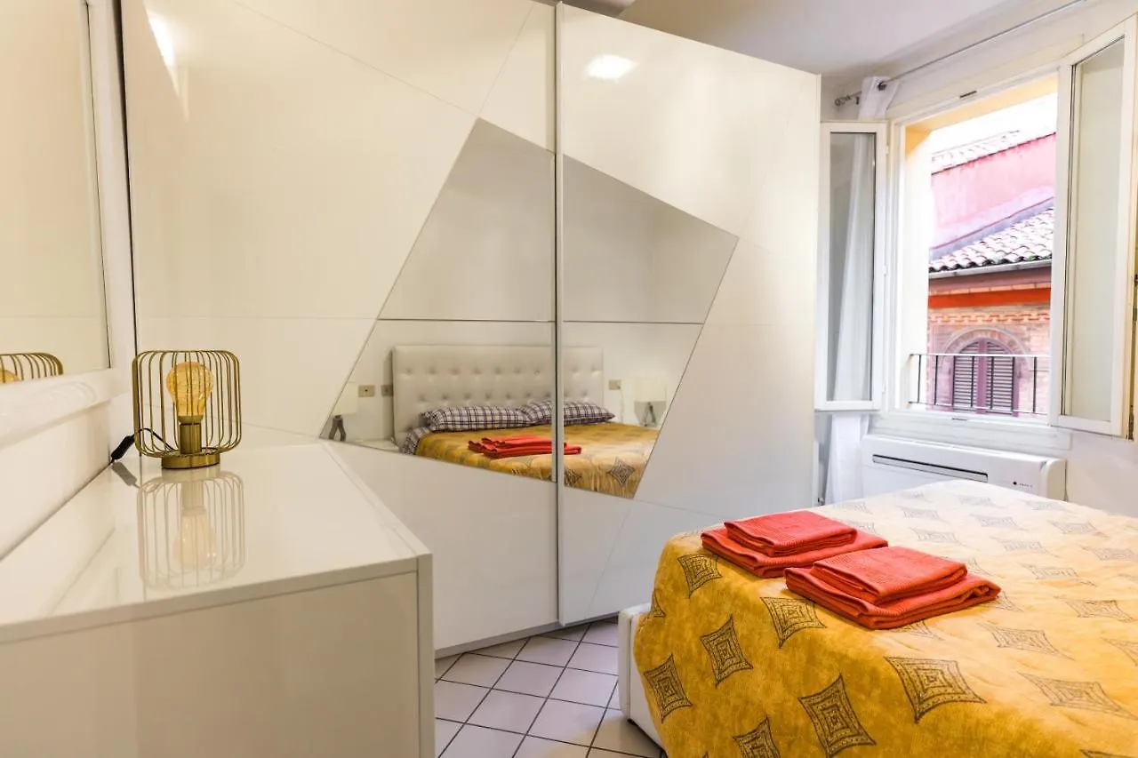 Appartamento in pieno centro storico a Bologna